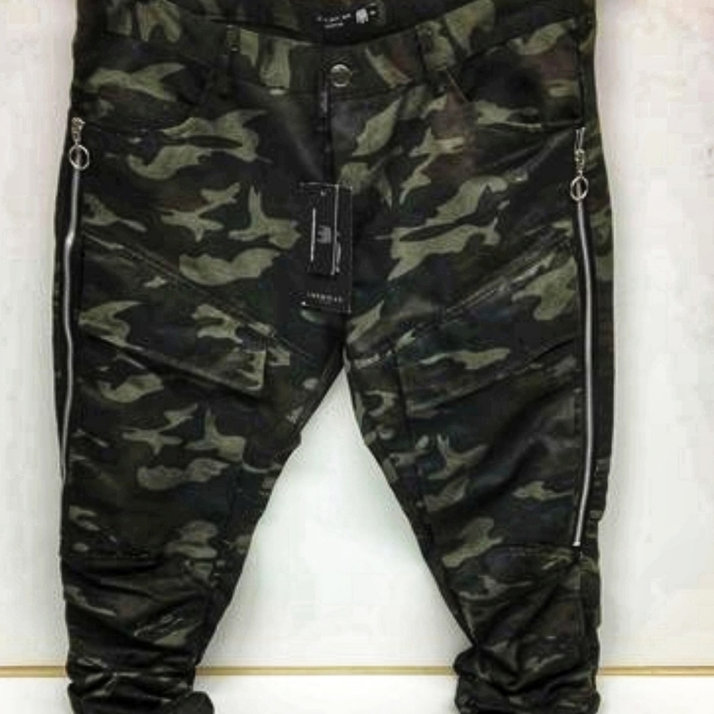 NWT American Stitch Camo Jogger